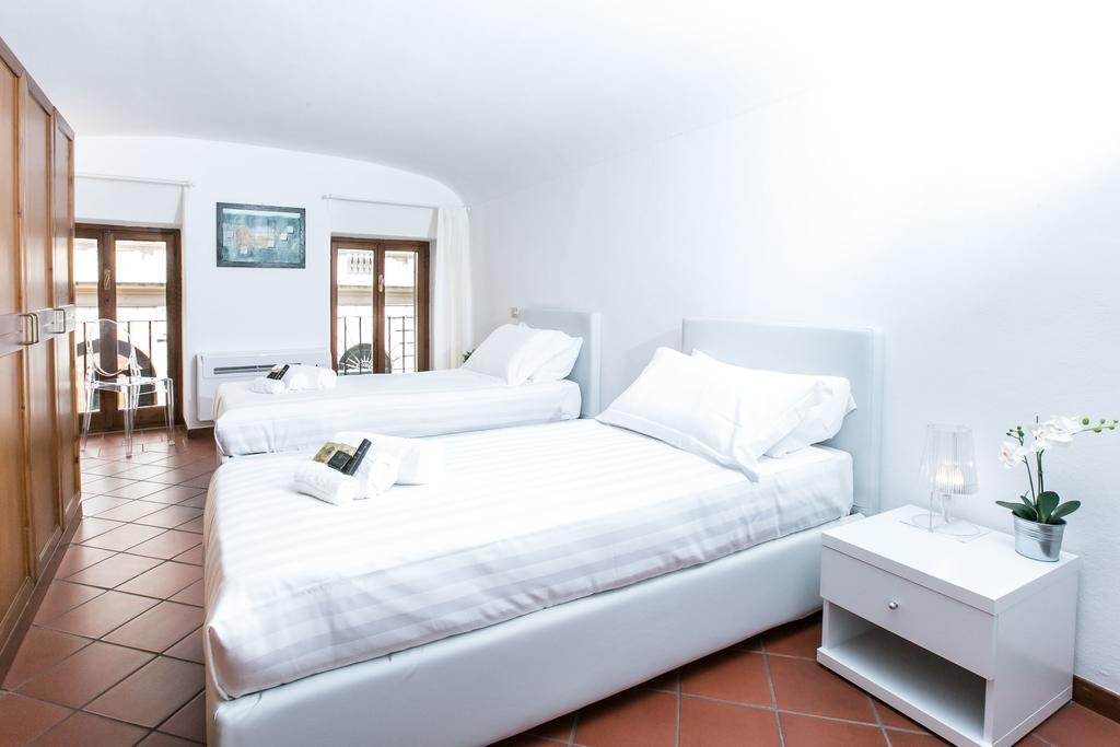 Fiorentini Charme - My Extra Home Rom Rum bild