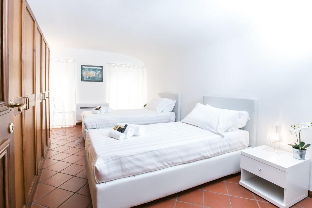 Fiorentini Charme - My Extra Home Rom Rum bild