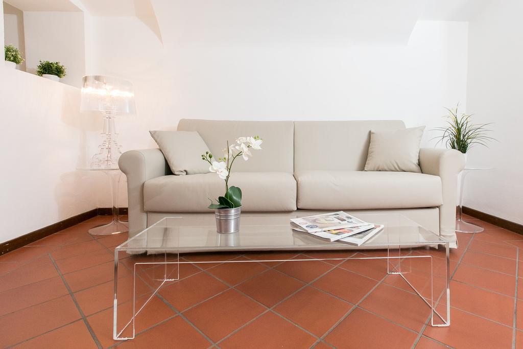 Fiorentini Charme - My Extra Home Rom Rum bild
